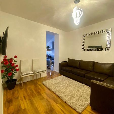 House Near Cardiff City Centre מראה חיצוני תמונה