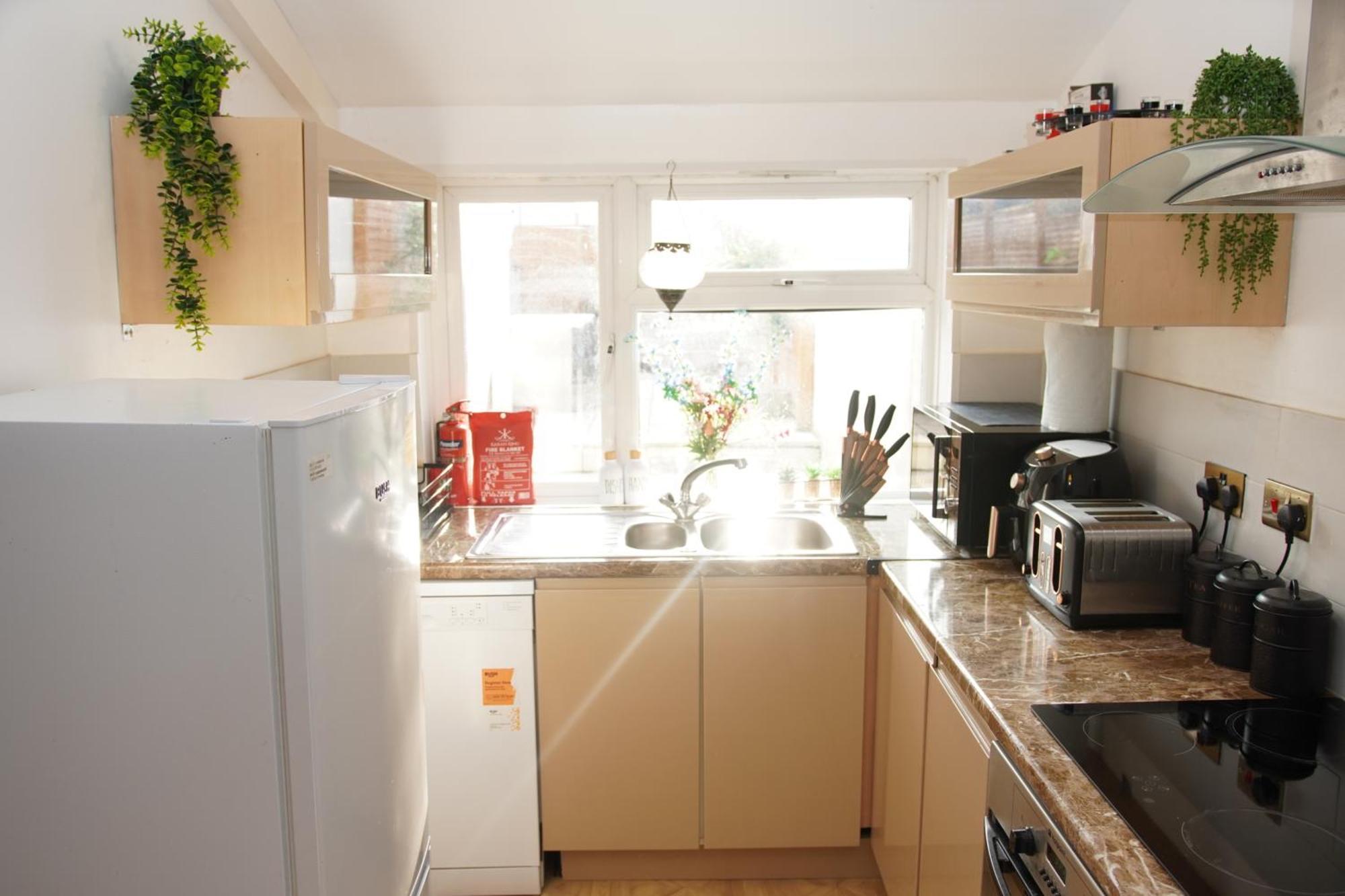 House Near Cardiff City Centre מראה חיצוני תמונה